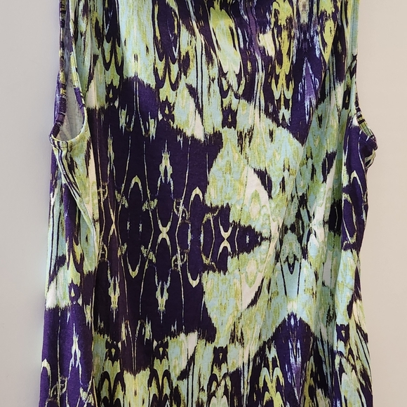 Tahari Arthur S. Levine Drape Tank Size Large.  $13 - Picture 3 of 8